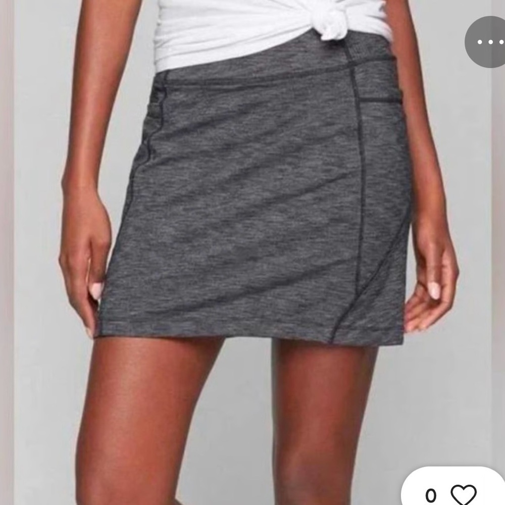 Athleta cute gray skort in excellent condition!​​​​​